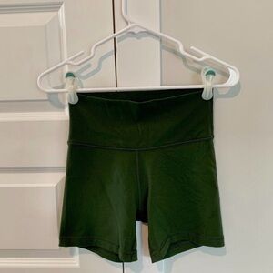Aritzia TNA biker shorts
